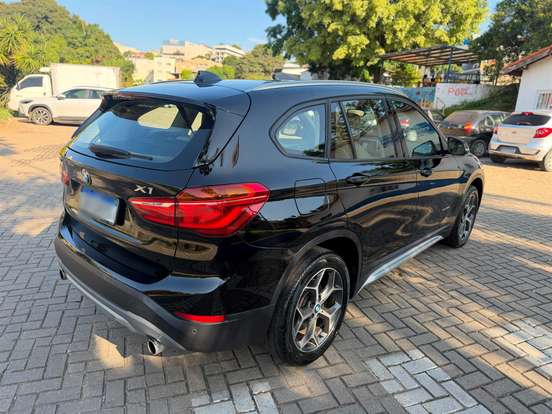 BMW-X1-2.0 16V TURBO ACTIVEFLEX XDRIVE25I SPORT 4P AUTOMÁTICO BMW-X1-2018