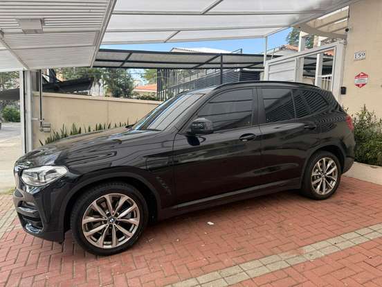 BMW-X3-2021