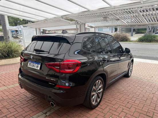 BMW-X3-2.0 16V HÍBRIDO X LINE XDRIVE30E STEPTRONIC BMW-X3-2021