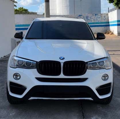 BMW-X4-2015
