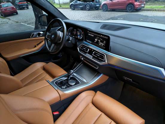 BMW-X5-3.0 I6 TURBO HÍBRIDO XDRIVE45E M SPORT AUTOMÁTICO BMW-X5-2021