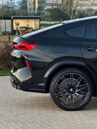 BMW-X6-2024