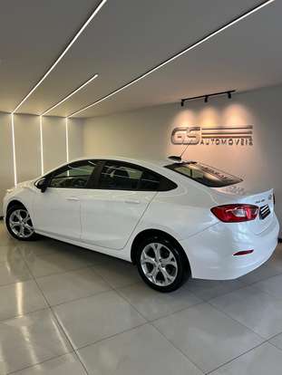 CHEVROLET-CRUZE-2019