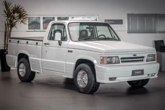 CHEVROLET D20 4.0 CUSTOM DE LUXE CS 8V DIESEL 2P MANUAL CHEVROLET D20 4.0 CUSTOM DE LUXE CS 8V DIESEL 2P MANUAL