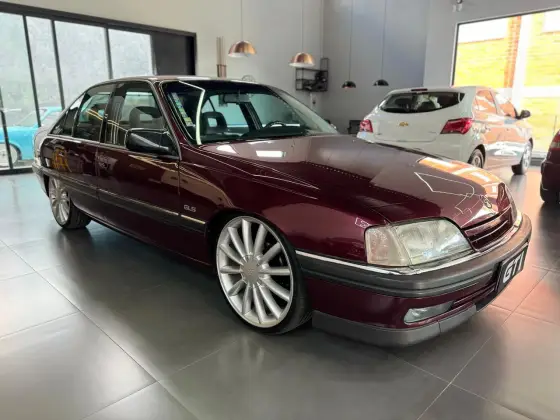 CHEVROLET OMEGA 2.0 MPFI GLS 8V GASOLINA 4P MANUAL CHEVROLET OMEGA 2.0 MPFI GLS 8V GASOLINA 4P MANUAL