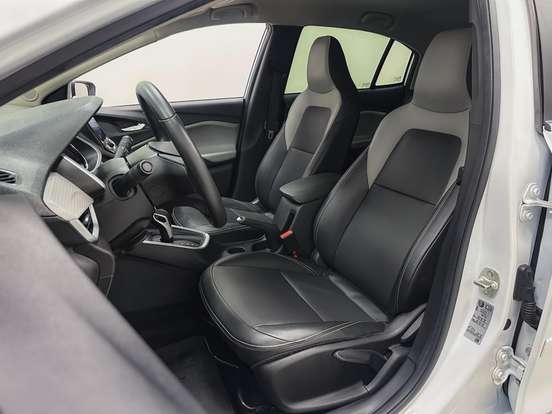 CHEVROLET-ONIX-2024