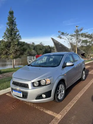 CHEVROLET SONIC 1.6 LTZ SEDAN 16V FLEX 4P AUTOMÁTICO CHEVROLET SONIC 1.6 LTZ SEDAN 16V FLEX 4P AUTOMÁTICO