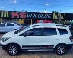 CHEVROLET SPIN 1.8 ACTIV 8V FLEX 4P MANUAL CHEVROLET SPIN 1.8 ACTIV 8V FLEX 4P MANUAL