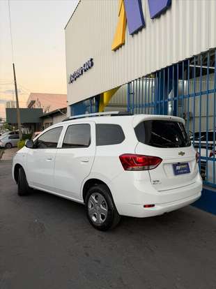 CHEVROLET-SPIN-2021