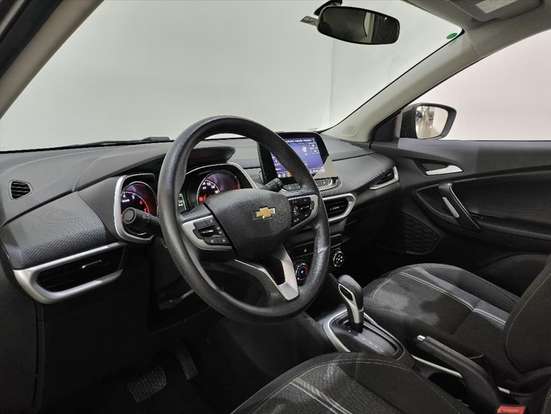 CHEVROLET-TRACKER-2024