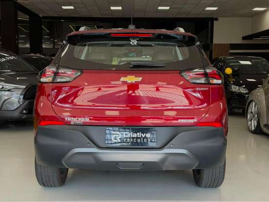 CHEVROLET-TRACKER-2025