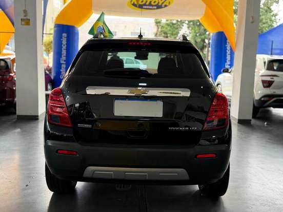 CHEVROLET-TRACKER-2014
