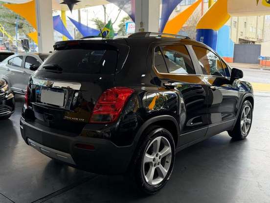 CHEVROLET-TRACKER-2014