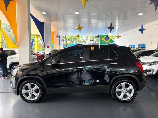 CHEVROLET-TRACKER-2014