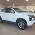 CHEVROLET TRAILBLAZER 2.8 16V TURBO DIESEL HIGH COUNTRY 7L 4X4 AUTOMÁTICO CHEVROLET TRAILBLAZER 2.8 16V TURBO DIESEL HIGH COUNTRY 7L 4X4 AUTOMÁTICO