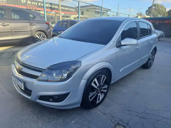 CHEVROLET VECTRA 2.0 MPFI GT HATCH 8V FLEX 4P AUTOMÁTICO CHEVROLET VECTRA 2.0 MPFI GT HATCH 8V FLEX 4P AUTOMÁTICO