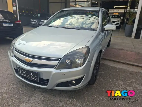 CHEVROLET VECTRA 2.0 MPFI GT-X HATCH 8V FLEX 4P AUTOMÁTICO CHEVROLET VECTRA 2.0 MPFI GT-X HATCH 8V FLEX 4P AUTOMÁTICO