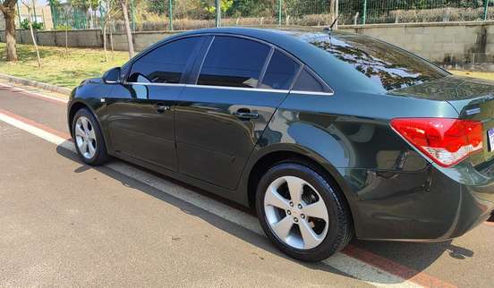 CHEVROLET-CRUZE-2012
