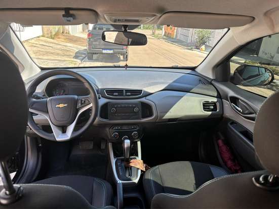CHEVROLET-ONIX-2019