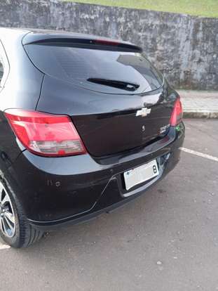 CHEVROLET-ONIX-2013