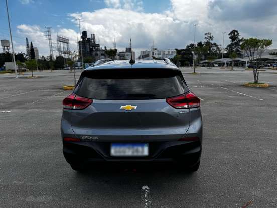 CHEVROLET-TRACKER-2020