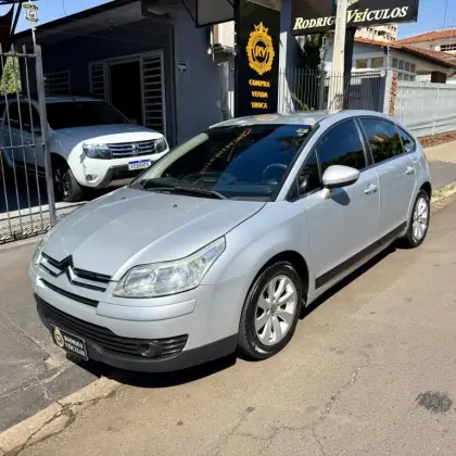 CITROËN C4 1.6 GLX 16V FLEX 4P MANUAL