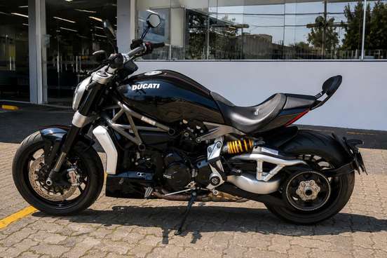 DUCATI-XDIAVEL S-2021