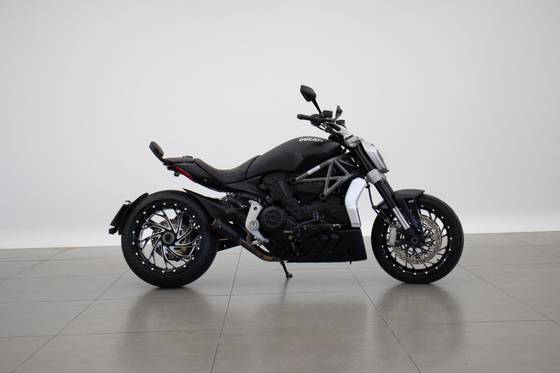 DUCATI XDIAVEL 