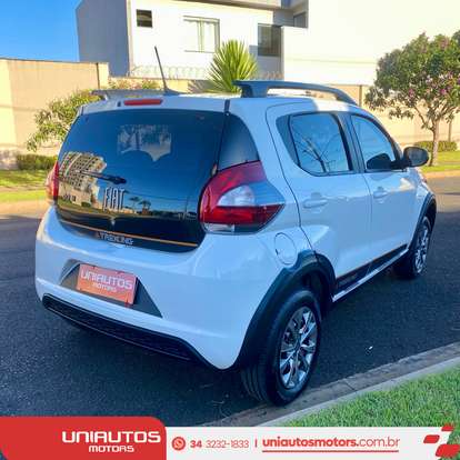 FIAT-MOBI-1.0 EVO FLEX TREKKING MANUAL FIAT-MOBI-2023