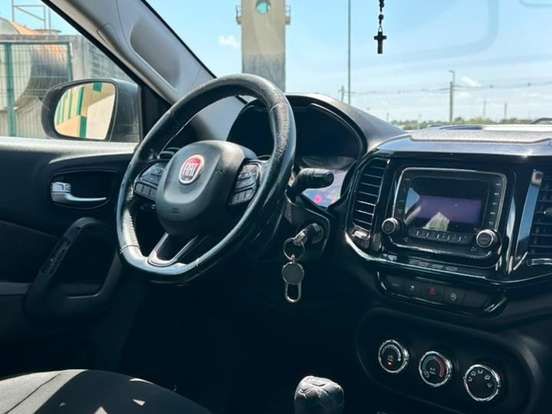 FIAT-TORO-1.8 16V EVO FLEX FREEDOM AT6 FIAT-TORO-2018
