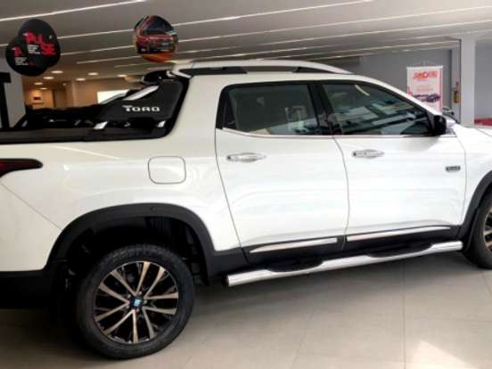 FIAT-TORO-2.2 TURBO DIESEL RANCH 4WD AT9 FIAT-TORO-2026