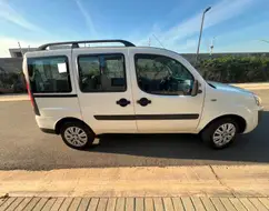FIAT DOBLÒ 1.8 MPI ESSENCE 7L 16V FLEX 4P MANUAL FIAT DOBLÒ 1.8 MPI ESSENCE 7L 16V FLEX 4P MANUAL