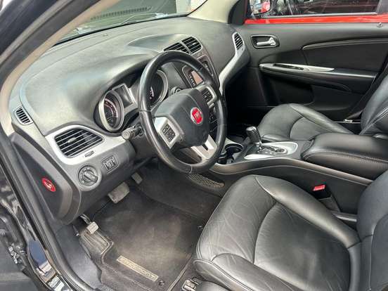FIAT-FREEMONT-2012