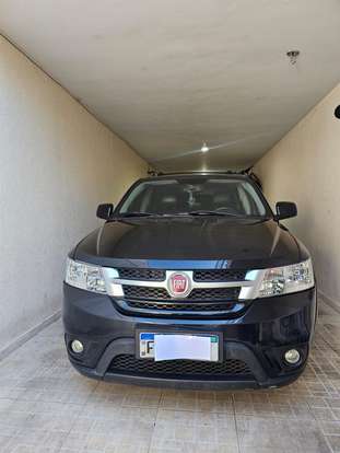 FIAT-FREEMONT-2013