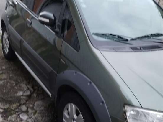 FIAT-IDEA-1.8 MPI ADVENTURE 8V FLEX 4P AUTOMATIZADO FIAT-IDEA-2010