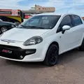 FIAT PUNTO 1.4 ATTRACTIVE ITALIA 8V FLEX 4P MANUAL FIAT PUNTO 1.4 ATTRACTIVE ITALIA 8V FLEX 4P MANUAL