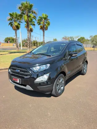 FORD ECOSPORT 1.5 TI-VCT FLEX FREESTYLE AUTOMÁTICO FORD ECOSPORT 1.5 TI-VCT FLEX FREESTYLE AUTOMÁTICO