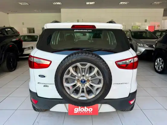 FORD-ECOSPORT-2013