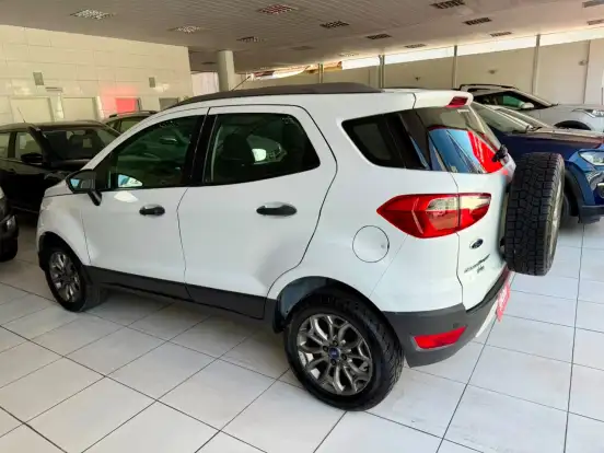 FORD-ECOSPORT-2013