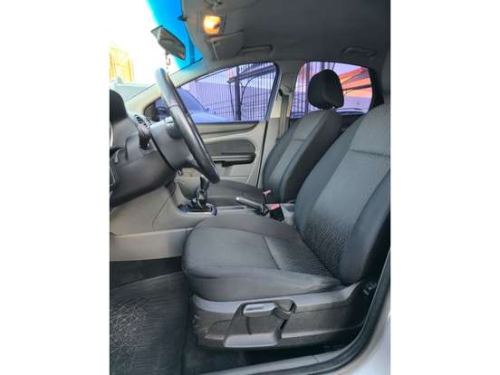 FORD-FOCUS-1.6 GL 16V FLEX 4P MANUAL FORD-FOCUS-2010