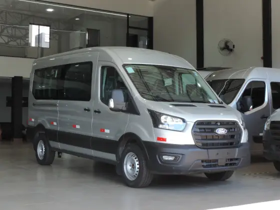 FORD TRANSIT 2.0 ECOBLUE DIESEL VIDRADA L3H2 MANUAL
