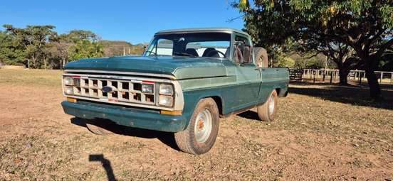 FORD-F-1000-1984