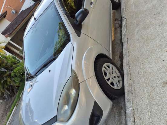 FORD-FIESTA-1.0 ROCAM SE 8V FLEX 4P MANUAL FORD-FIESTA-2013