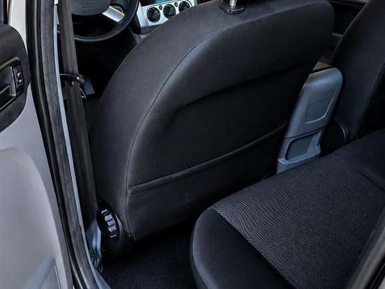 FORD-FOCUS-2.0 GLX 16V FLEX 4P AUTOMÁTICO FORD-FOCUS-2013