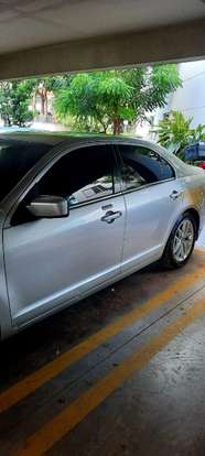 FORD-FUSION-2011