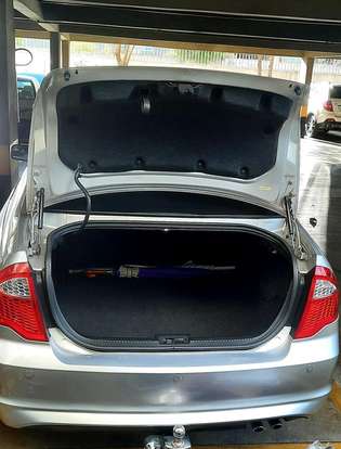 FORD-FUSION-2011