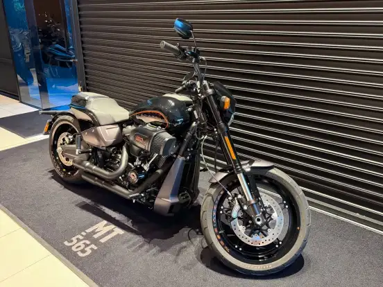 HARLEY-DAVIDSON-SOFTAIL FXDR 114-2020