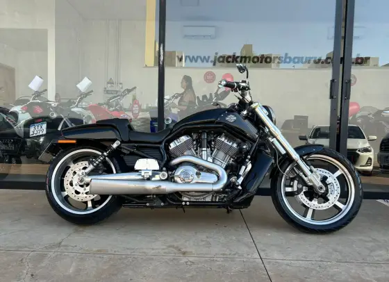 HARLEY-DAVIDSON V-ROD MUSCLE HARLEY-DAVIDSON V-ROD MUSCLE
