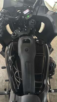 HARLEY-DAVIDSON-LOW RIDER ST-2023