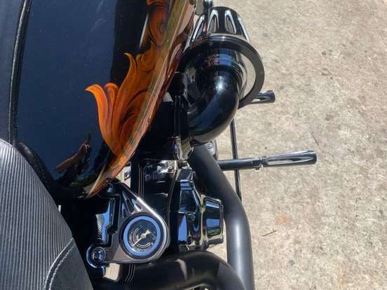 HARLEY-DAVIDSON-SOFTAIL BREAKOUT HARLEY-DAVIDSON-SOFTAIL BREAKOUT-2015